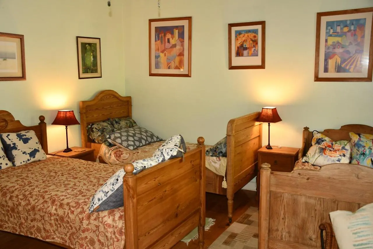 King Room Bed And Breakfast Main House Tanetane Dominica